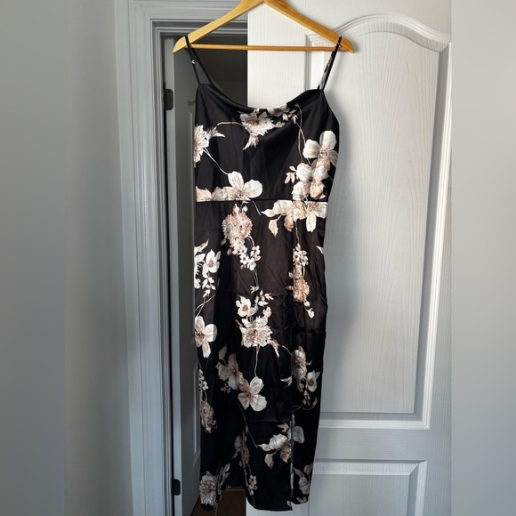 Floral Black Dress - Picture 2 of 4